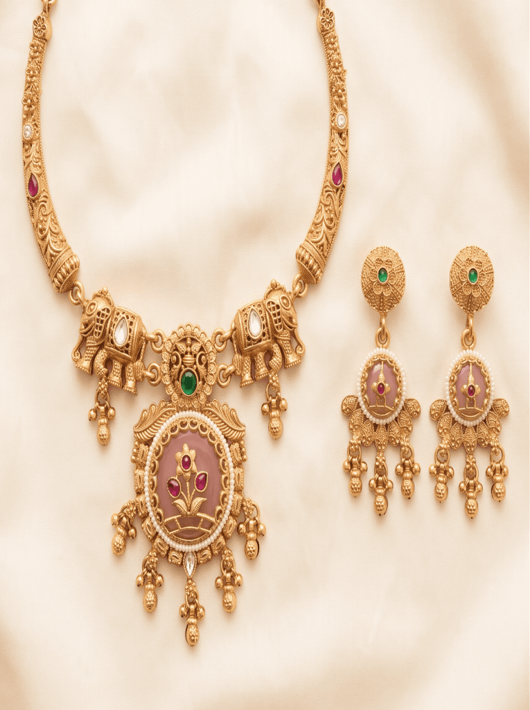 Gold-plated temple necklace and earrings set with pink stones